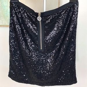 TORY BURCH sequined skirt. Size small.